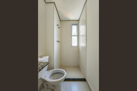 Apartamento à venda com 58m², 2 quartos e 1 vaga Apartamento à venda com 58m², 2 quartos e 1 vagaBanheiro da Suíte