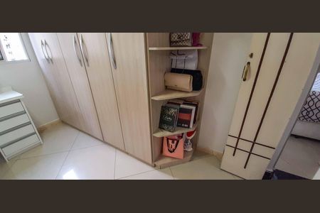 Apartamento à venda com 76m², 3 quartos e 2 vagas Apartamento à venda com 76m², 3 quartos e 2 vagasQuarto 3