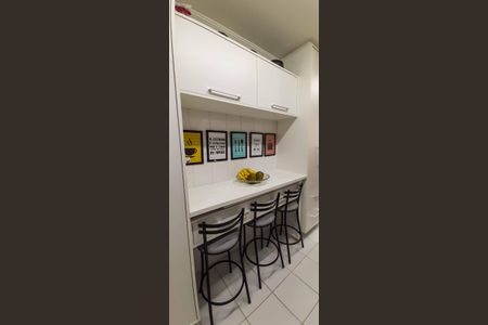 Apartamento à venda com 76m², 3 quartos e 2 vagas Apartamento à venda com 76m², 3 quartos e 2 vagasCozinha