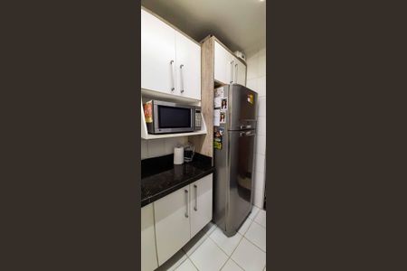 Apartamento à venda com 76m², 3 quartos e 2 vagas Apartamento à venda com 76m², 3 quartos e 2 vagasCozinha