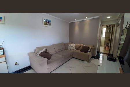 Apartamento à venda com 76m², 3 quartos e 2 vagas Apartamento à venda com 76m², 3 quartos e 2 vagasSala