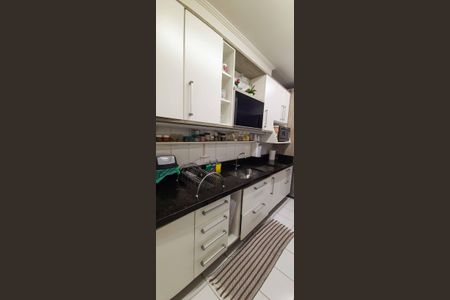 Apartamento à venda com 76m², 3 quartos e 2 vagas Apartamento à venda com 76m², 3 quartos e 2 vagasCozinha