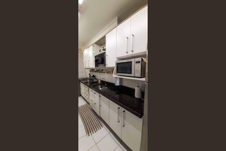 Apartamento à venda com 76m², 3 quartos e 2 vagas Apartamento à venda com 76m², 3 quartos e 2 vagasCozinha