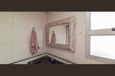 Apartamento à venda com 76m², 3 quartos e 2 vagas Apartamento à venda com 76m², 3 quartos e 2 vagasBanheiro da Suíte