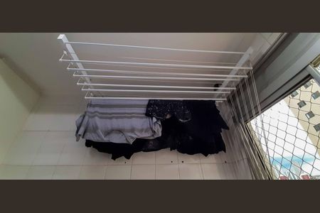 Apartamento à venda com 76m², 3 quartos e 2 vagas Apartamento à venda com 76m², 3 quartos e 2 vagasÁrea de Serviço