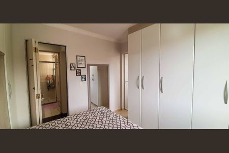 Apartamento à venda com 76m², 3 quartos e 2 vagas Apartamento à venda com 76m², 3 quartos e 2 vagasSuíte
