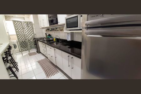 Apartamento à venda com 76m², 3 quartos e 2 vagas Apartamento à venda com 76m², 3 quartos e 2 vagasCozinha