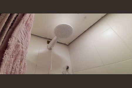 Apartamento à venda com 76m², 3 quartos e 2 vagas Apartamento à venda com 76m², 3 quartos e 2 vagasBanheiro da Suíte