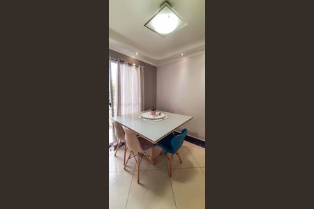 Apartamento à venda com 76m², 3 quartos e 2 vagas Apartamento à venda com 76m², 3 quartos e 2 vagasSala