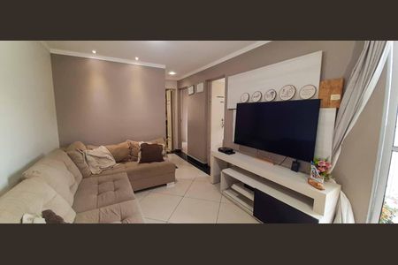 Apartamento à venda com 76m², 3 quartos e 2 vagas Apartamento à venda com 76m², 3 quartos e 2 vagasSala