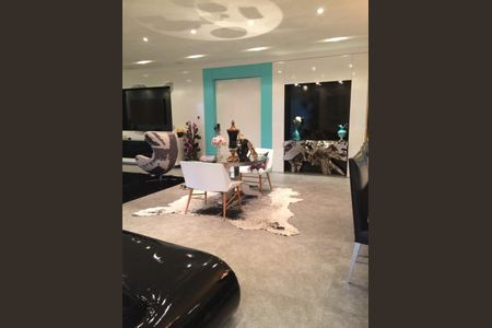 Apartamento à venda com 367m², 4 quartos e 5 vagas