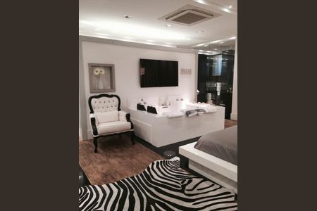 Apartamento à venda com 367m², 4 quartos e 5 vagas