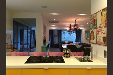 Apartamento à venda com 367m², 4 quartos e 5 vagas