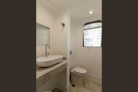 Apartamento à venda com 210m², 3 quartos e 4 vagas