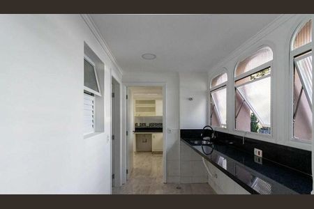 Apartamento à venda com 210m², 3 quartos e 4 vagas