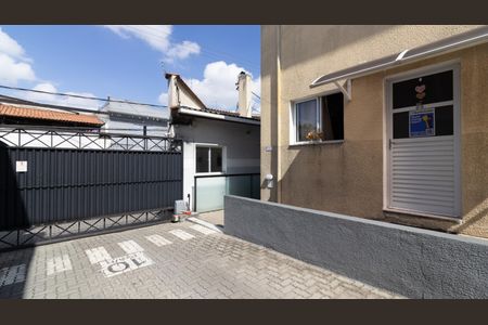 Casa de condomínio à venda com 60m², 2 quartos e 1 vaga Casa de condomínio à venda com 60m², 2 quartos e 1 vagaFachada e plaquinha