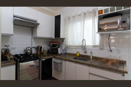 Casa de condomínio à venda com 60m², 2 quartos e 1 vaga Casa de condomínio à venda com 60m², 2 quartos e 1 vagaCozinha