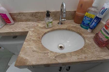 Apartamento à venda com 39m², 2 quartos e 1 vaga Apartamento à venda com 39m², 2 quartos e 1 vagaBanheiro