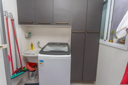 Apartamento à venda com 39m², 2 quartos e 1 vaga Apartamento à venda com 39m², 2 quartos e 1 vagaÁrea de serviço
