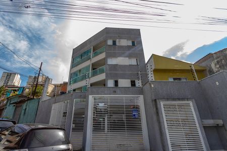 Apartamento à venda com 39m², 2 quartos e 1 vaga Apartamento à venda com 39m², 2 quartos e 1 vagaFachada + placa