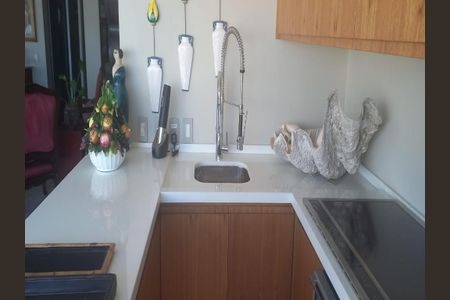 Apartamento à venda com 250m², 4 quartos e 4 vagas