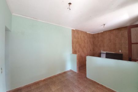 Casa à venda com 312m², 2 quartos e 4 vagas Casa à venda com 312m², 2 quartos e 4 vagasSala