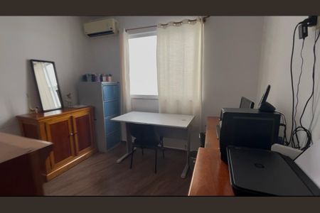 Casa de condomínio à venda com 150m², 3 quartos e 1 vaga Casa de condomínio à venda com 150m², 3 quartos e 1 vagaQuarto 2