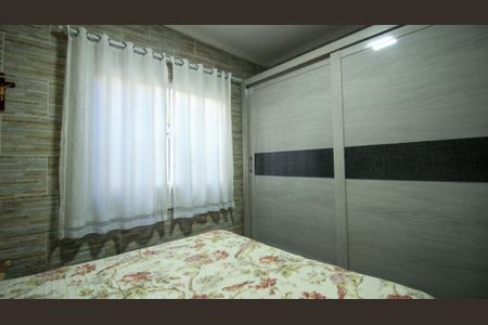 Casa à venda com 300m², 4 quartos e 2 vagas Casa à venda com 300m², 4 quartos e 2 vagasQuarto 1 ( Casa 1)