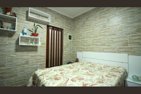 Casa à venda com 300m², 4 quartos e 2 vagas Casa à venda com 300m², 4 quartos e 2 vagasQuarto 1 ( Casa 1)