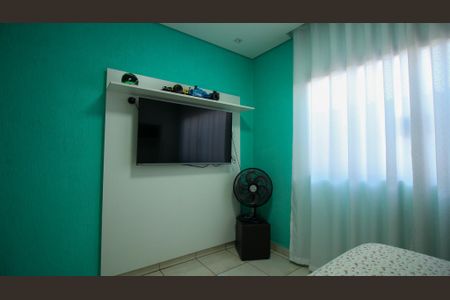 Casa à venda com 300m², 4 quartos e 2 vagas Casa à venda com 300m², 4 quartos e 2 vagasQuarto 1 ( Casa 2)