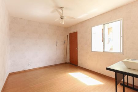 Sala de apartamento à venda com 2 quartos, 52m² em Parada Xv de Novembro, São Paulo