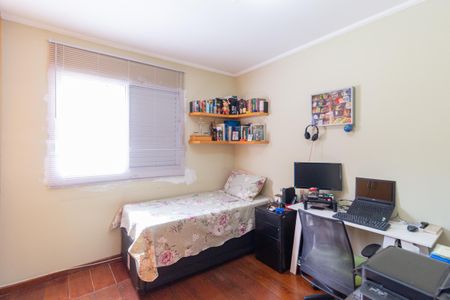 Casa à venda com 245m², 3 quartos e 5 vagas Casa à venda com 245m², 3 quartos e 5 vagasQuarto 1