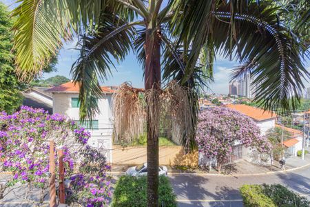 Casa à venda com 245m², 3 quartos e 5 vagas Casa à venda com 245m², 3 quartos e 5 vagasVista