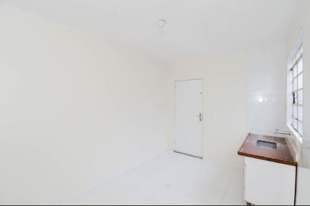 Sala/Cozinha de apartamento à venda com 2 quartos, 60m² em Vila Hulda, Guarulhos