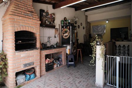 Casa à venda com 170m², 2 quartos e 2 vagas Casa à venda com 170m², 2 quartos e 2 vagasÁrea Gourmet