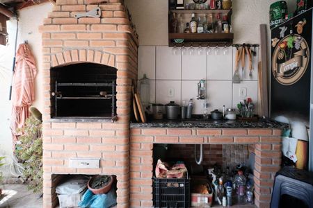 Casa à venda com 170m², 2 quartos e 2 vagas Casa à venda com 170m², 2 quartos e 2 vagasÁrea Gourmet