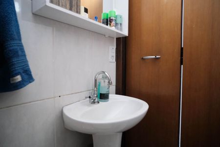 Casa à venda com 170m², 2 quartos e 2 vagas Casa à venda com 170m², 2 quartos e 2 vagasBanheiro 3