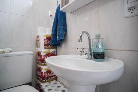 Casa à venda com 170m², 2 quartos e 2 vagas Casa à venda com 170m², 2 quartos e 2 vagasBanheiro 3