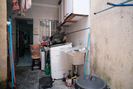 Casa à venda com 170m², 2 quartos e 2 vagas Casa à venda com 170m², 2 quartos e 2 vagasÁrea de Serviço