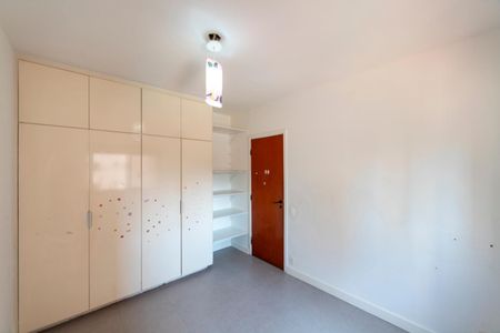Apartamento para alugar com 130m², 3 quartos e 2 vagas Apartamento para alugar com 130m², 3 quartos e 2 vagasQuarto 1