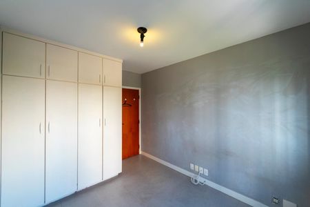 Apartamento para alugar com 130m², 3 quartos e 2 vagas Apartamento para alugar com 130m², 3 quartos e 2 vagasQuarto 2