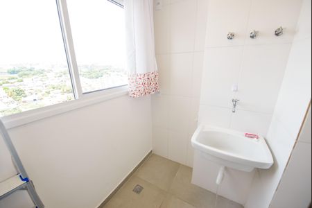 Apartamento para alugar com 75m², 2 quartos e 1 vaga Apartamento para alugar com 75m², 2 quartos e 1 vagaÁrea de Serviço