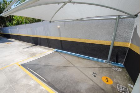 Apartamento para alugar com 75m², 2 quartos e 1 vaga Apartamento para alugar com 75m², 2 quartos e 1 vagaGaragem