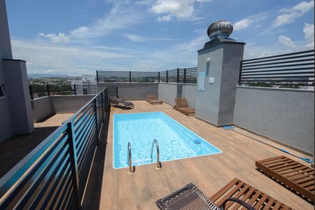 Apartamento para alugar com 75m², 2 quartos e 1 vaga Apartamento para alugar com 75m², 2 quartos e 1 vagaÁrea comum - Piscina