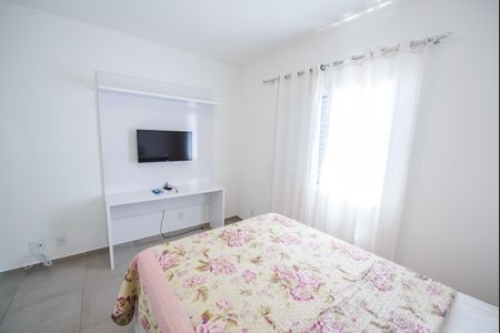 Apartamento para alugar com 75m², 2 quartos e 1 vaga Apartamento para alugar com 75m², 2 quartos e 1 vagaSuíte