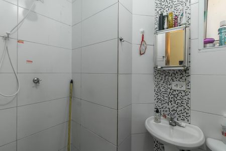 Casa de condomínio à venda com 38m², 1 quarto e 1 vaga Casa de condomínio à venda com 38m², 1 quarto e 1 vagaBanheiro