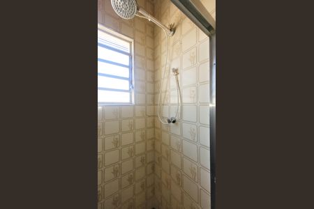 Casa à venda com 256m², 4 quartos e 3 vagas Casa à venda com 256m², 4 quartos e 3 vagasBanheiro da Suite