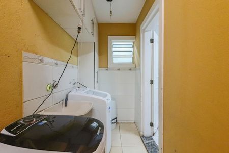 Casa para alugar com 125m², 3 quartos e 3 vagas Casa para alugar com 125m², 3 quartos e 3 vagasLavanderia