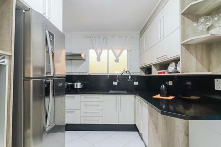 Casa para alugar com 125m², 3 quartos e 3 vagas Casa para alugar com 125m², 3 quartos e 3 vagasCozinha