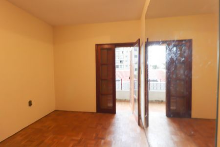 Casa à venda com 253m², 8 quartos e 5 vagas Casa à venda com 253m², 8 quartos e 5 vagasQuarto 2